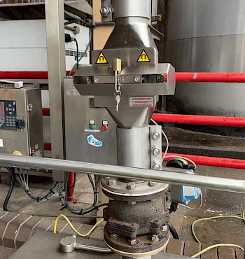 Pneumag Magnetic Separator